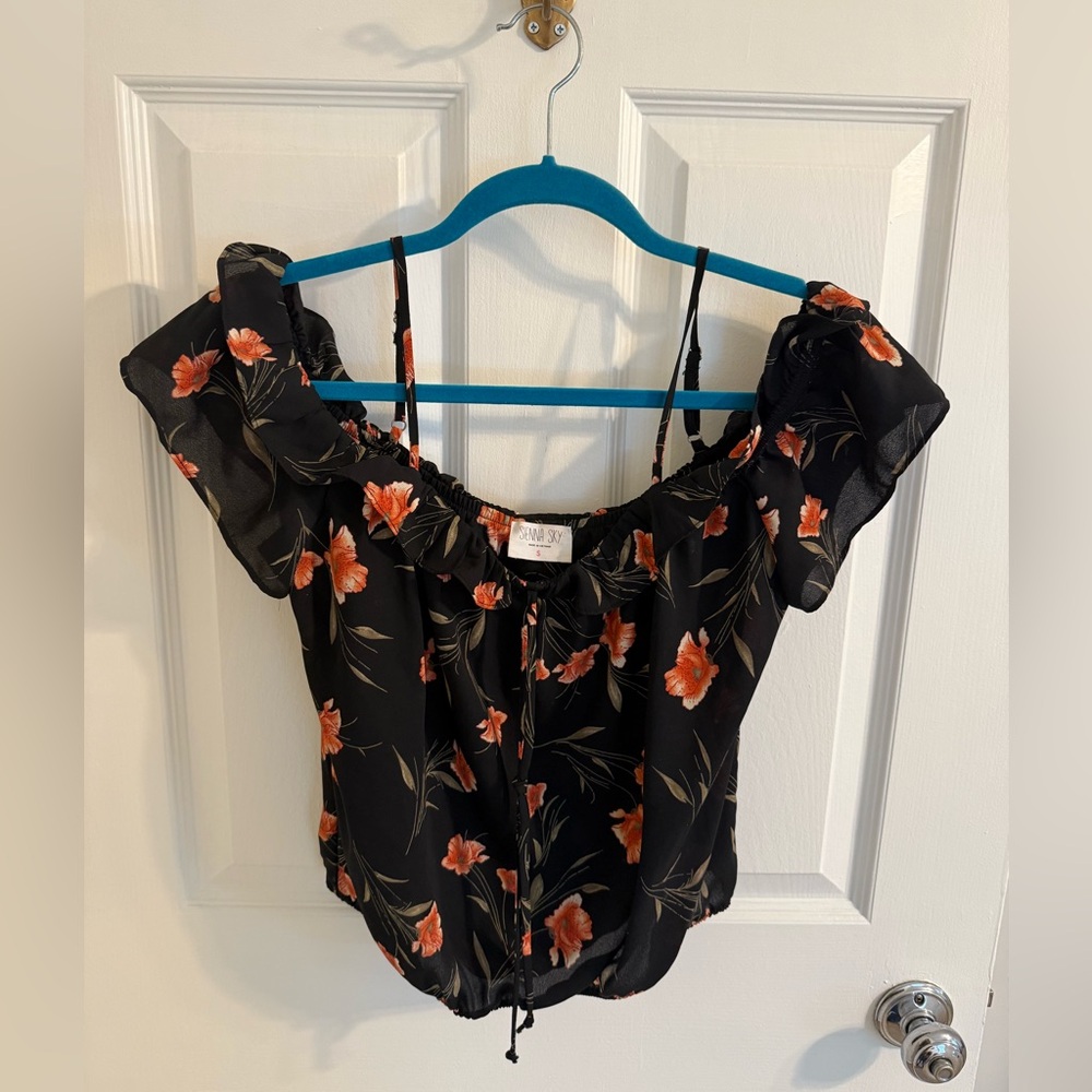 Floral Off-Shoulder Top – Sienna Sky – Size S